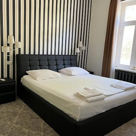 Guest House Pirosmani 60 Сигнахи Экстерьер фото