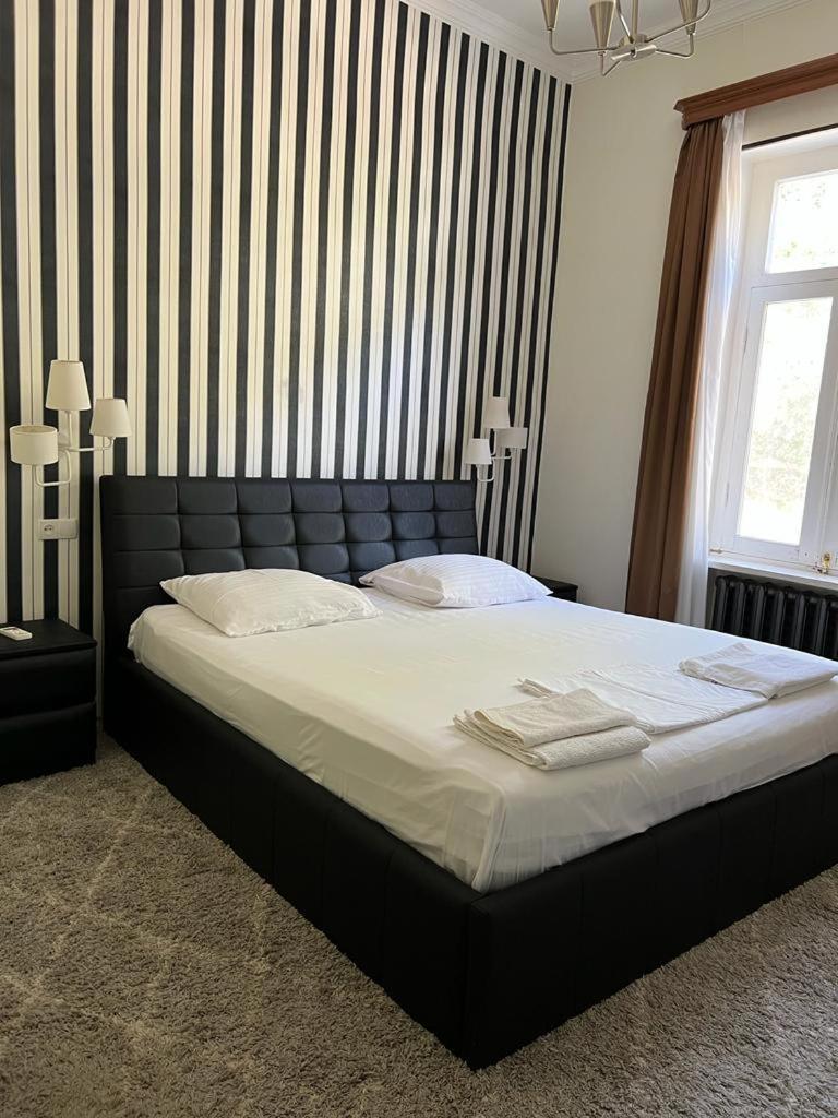 Guest House Pirosmani 60 Сигнахи Экстерьер фото