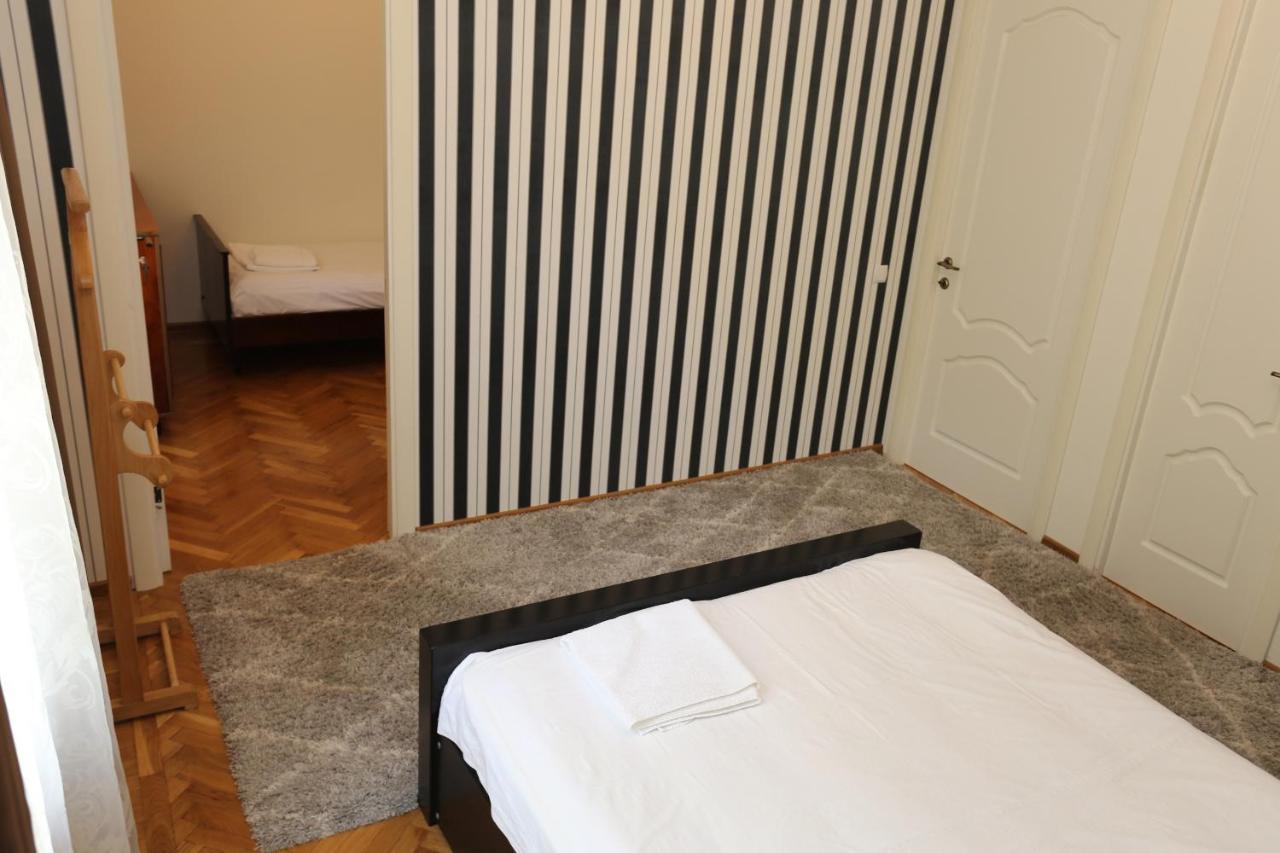 Guest House Pirosmani 60 Сигнахи Экстерьер фото